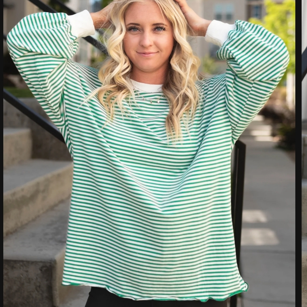 Dalton green top from my sister's closet In Good Used Condition